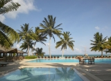 Meeru Island resort bazén
