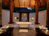 Olhuveli Beach resort - plážová vila