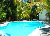 Ranveli Village Maledivy - bazén