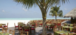 Meeru Island Resort reštaurácia 