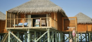 Vodná vila s jacuzzi Meeru Island Resort