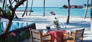 One and Only Reethi Rah