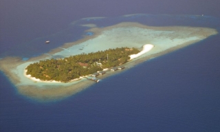 Embudu Village, Maledivy