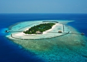 Komandoo Island Maldives resort Maledivy